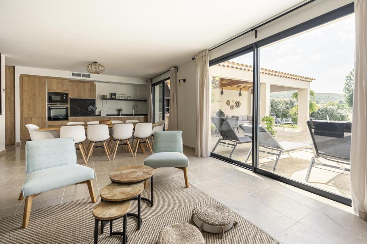Villa Mont Ventoux: Luxury Retreat with Private Pool and Provençal Views Malaucene Exterior photo